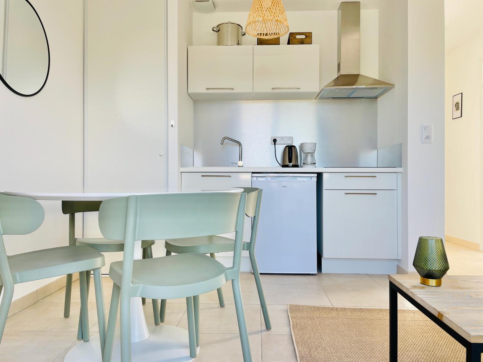 Corse, Marina Di Bravone, Acces Direct Appartement